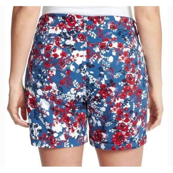 NWT Womens Bandolino Modern Fit Amy Floral Shorts w Stretch - Sz 12 - Picture 2 of 3